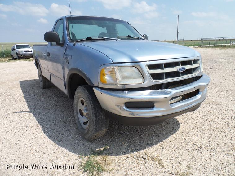 image for item DD8386 1998 Ford F150 pickup truck
