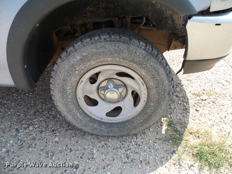 image for item DD8386 1998 Ford F150 pickup truck