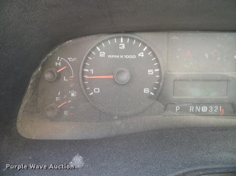 image for item DD8389 2005 Ford F250 Super Duty SuperCab pickup truck