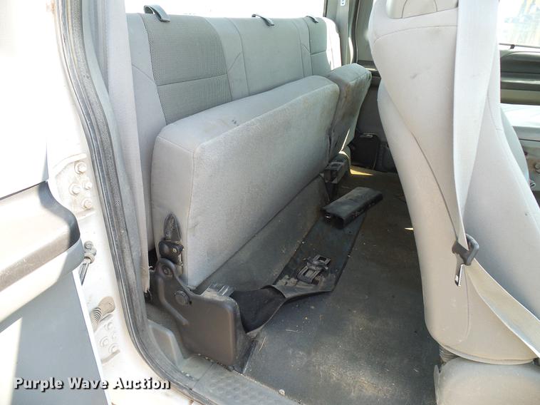 image for item DD8389 2005 Ford F250 Super Duty SuperCab pickup truck