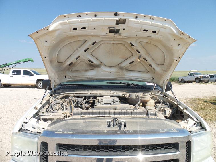 image for item DD8389 2005 Ford F250 Super Duty SuperCab pickup truck