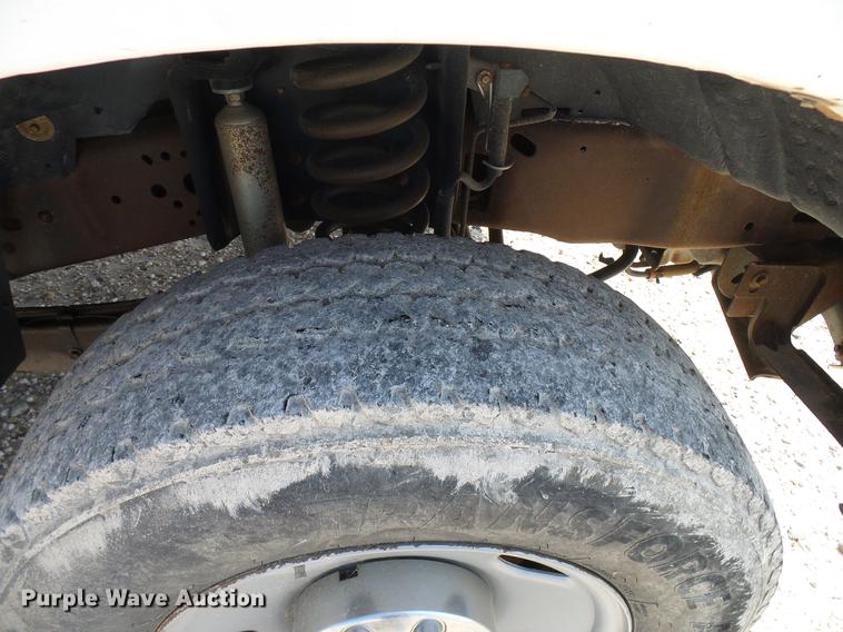 image for item DD8389 2005 Ford F250 Super Duty SuperCab pickup truck