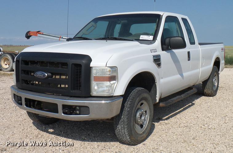 image for item DD8392 2008 Ford F250 Super Duty SuperCab pickup truck