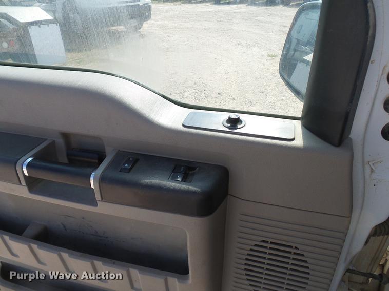 image for item DD8392 2008 Ford F250 Super Duty SuperCab pickup truck