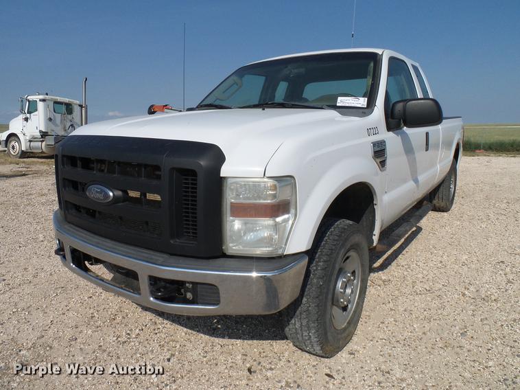 image for item DD8392 2008 Ford F250 Super Duty SuperCab pickup truck