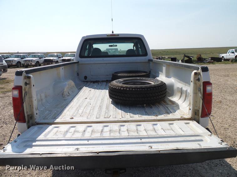 image for item DD8392 2008 Ford F250 Super Duty SuperCab pickup truck