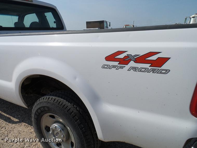 image for item DD8392 2008 Ford F250 Super Duty SuperCab pickup truck