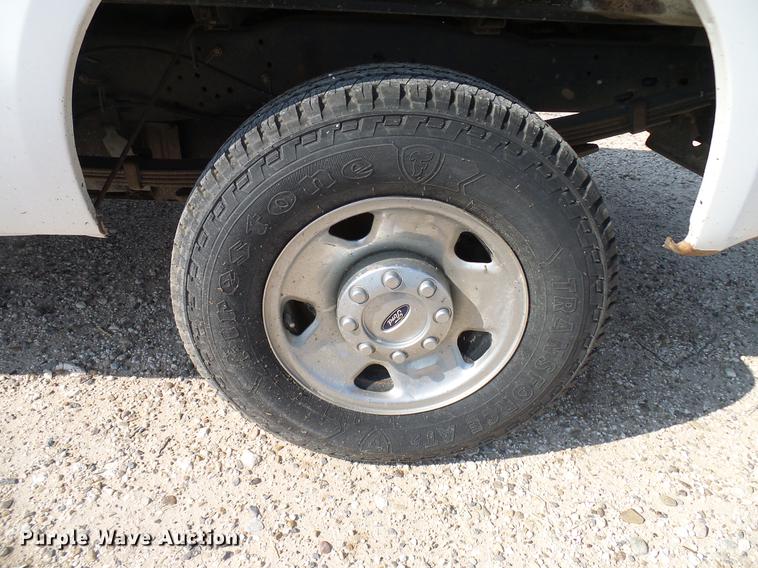 image for item DD8392 2008 Ford F250 Super Duty SuperCab pickup truck