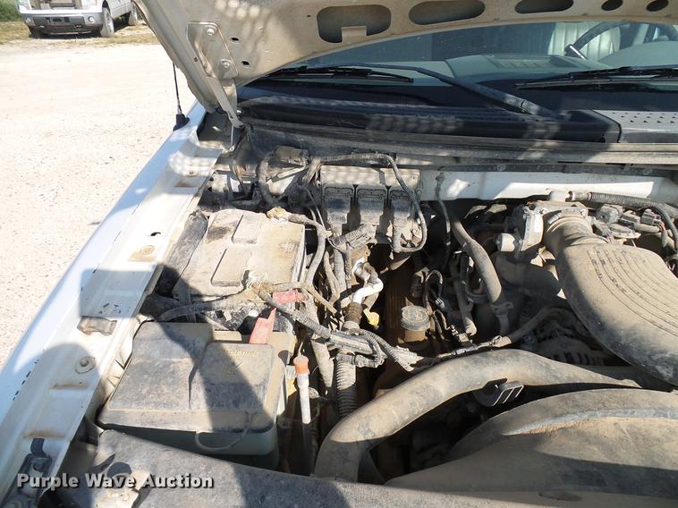 image for item DD8394 2005 Ford F150 SuperCab pickup truck