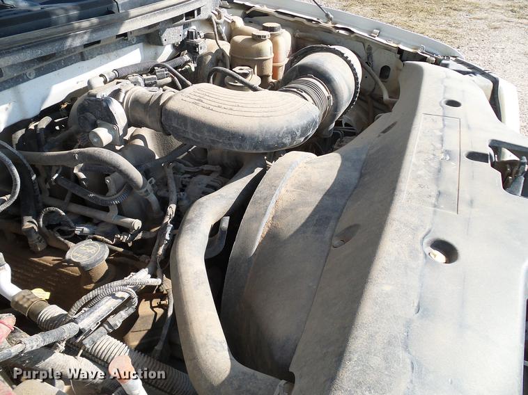 image for item DD8394 2005 Ford F150 SuperCab pickup truck