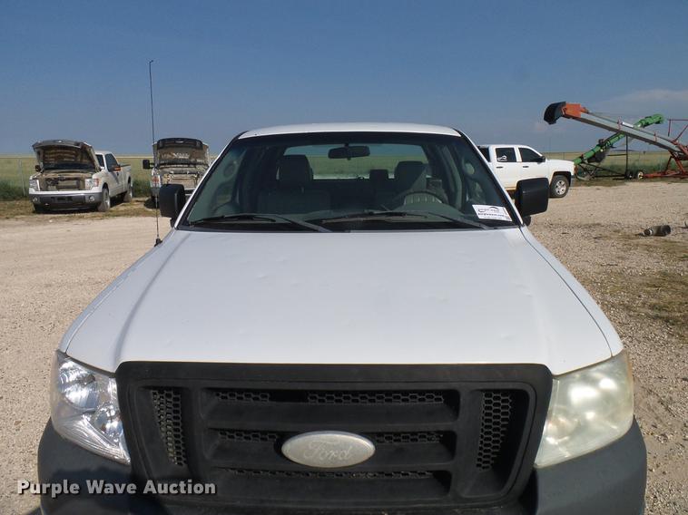 image for item DD8394 2005 Ford F150 SuperCab pickup truck