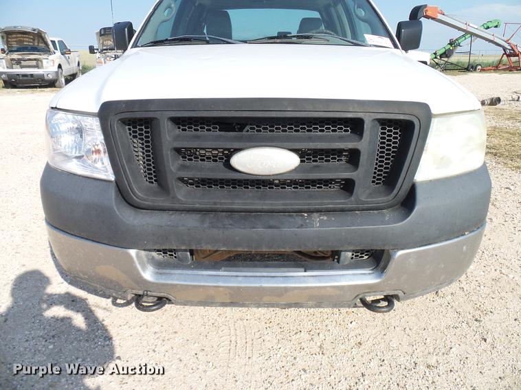 image for item DD8394 2005 Ford F150 SuperCab pickup truck