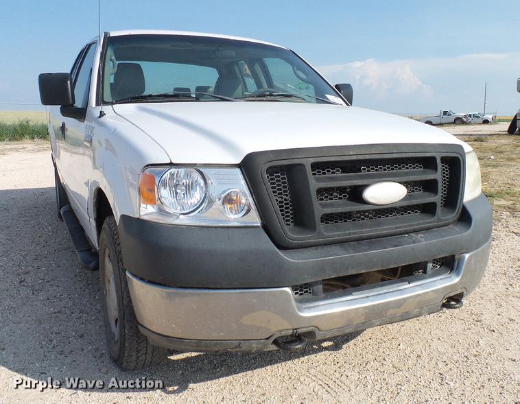 image for item DD8394 2005 Ford F150 SuperCab pickup truck