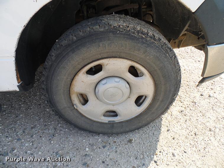 image for item DD8394 2005 Ford F150 SuperCab pickup truck