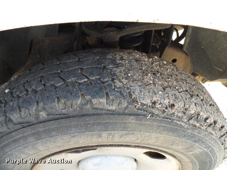 image for item DD8394 2005 Ford F150 SuperCab pickup truck