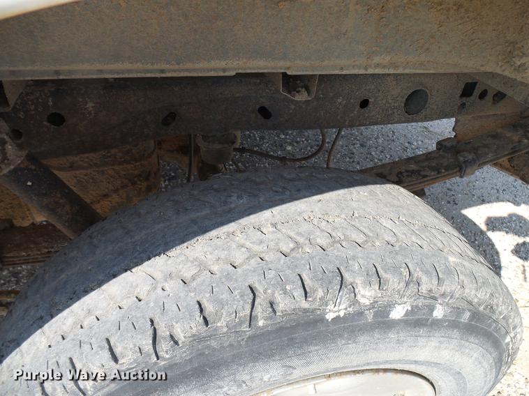 image for item DD8394 2005 Ford F150 SuperCab pickup truck