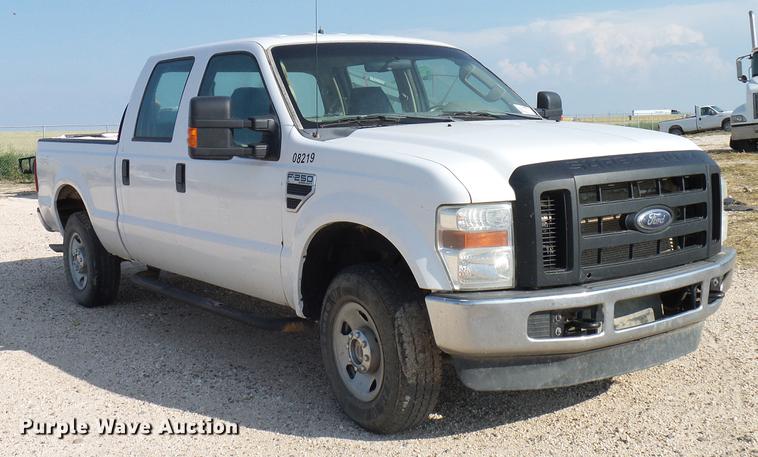 image for item DD8395 2008 Ford F250 Super Duty Crew Cab pickup truck