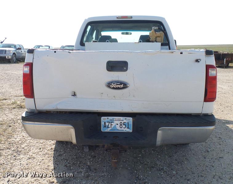 image for item DD8395 2008 Ford F250 Super Duty Crew Cab pickup truck