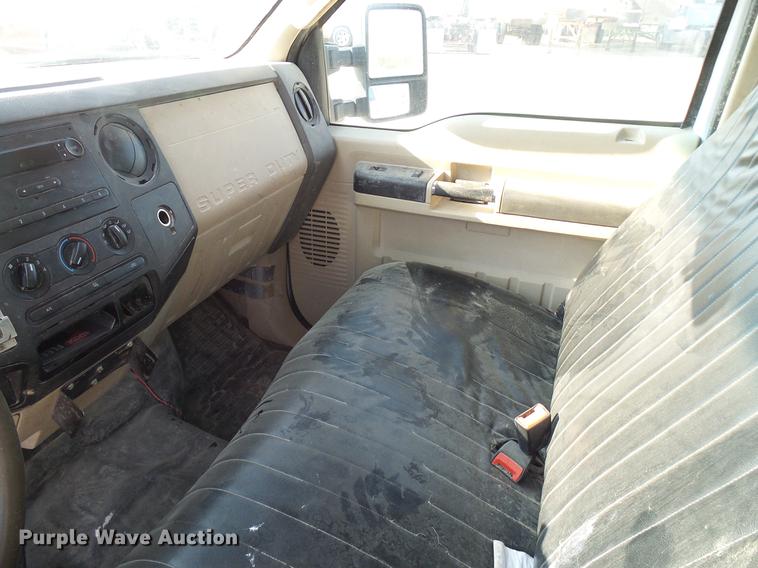 image for item DD8395 2008 Ford F250 Super Duty Crew Cab pickup truck