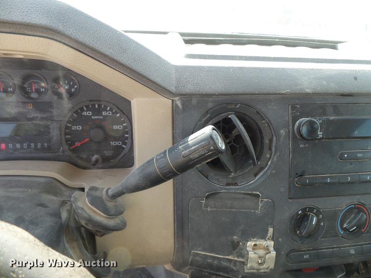 image for item DD8395 2008 Ford F250 Super Duty Crew Cab pickup truck