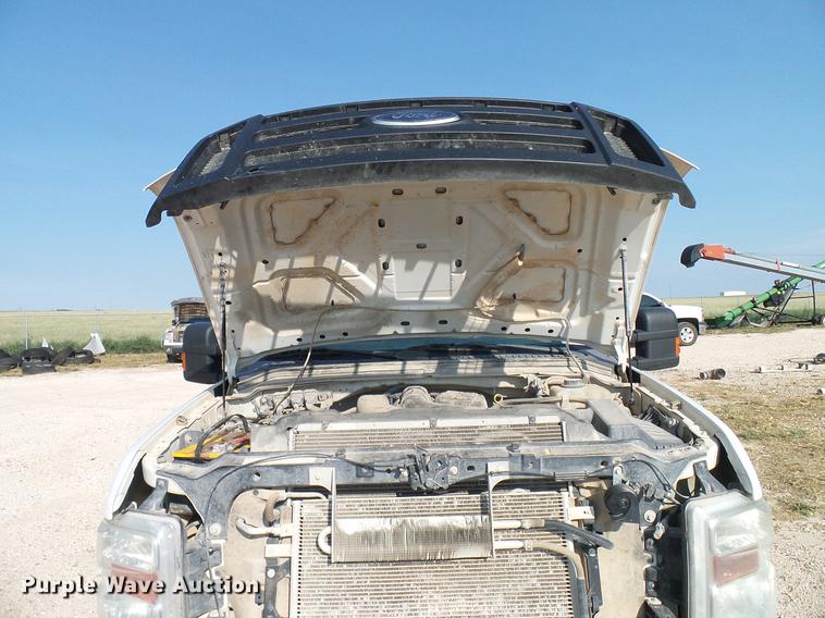 image for item DD8395 2008 Ford F250 Super Duty Crew Cab pickup truck