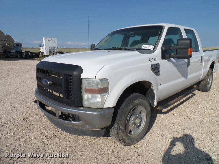 image for item DD8395 2008 Ford F250 Super Duty Crew Cab pickup truck