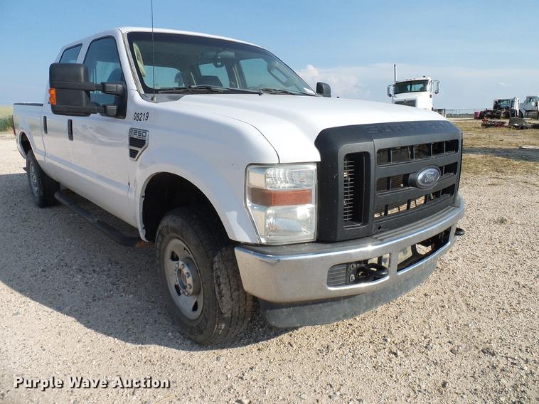 image for item DD8395 2008 Ford F250 Super Duty Crew Cab pickup truck