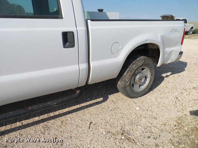 image for item DD8395 2008 Ford F250 Super Duty Crew Cab pickup truck