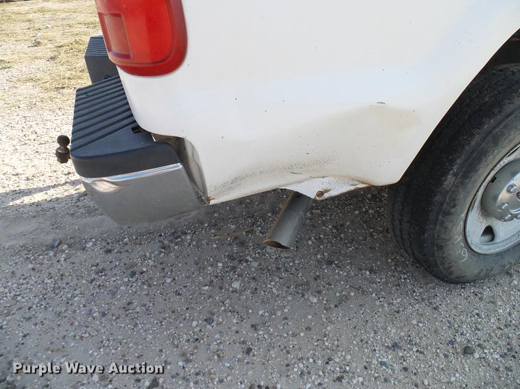 image for item DD8395 2008 Ford F250 Super Duty Crew Cab pickup truck