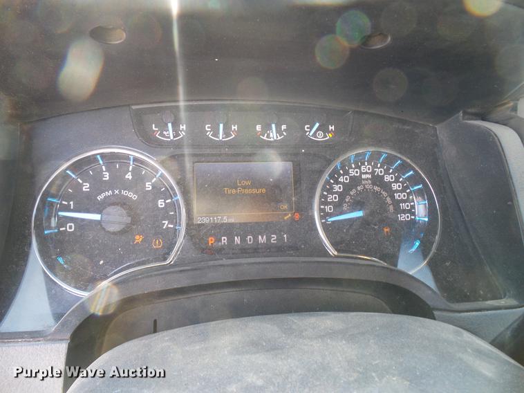 image for item DD8396 2012 Ford F150 SuperCab pickup truck