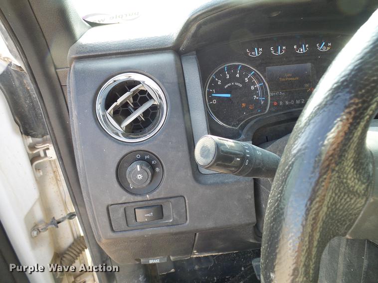 image for item DD8396 2012 Ford F150 SuperCab pickup truck