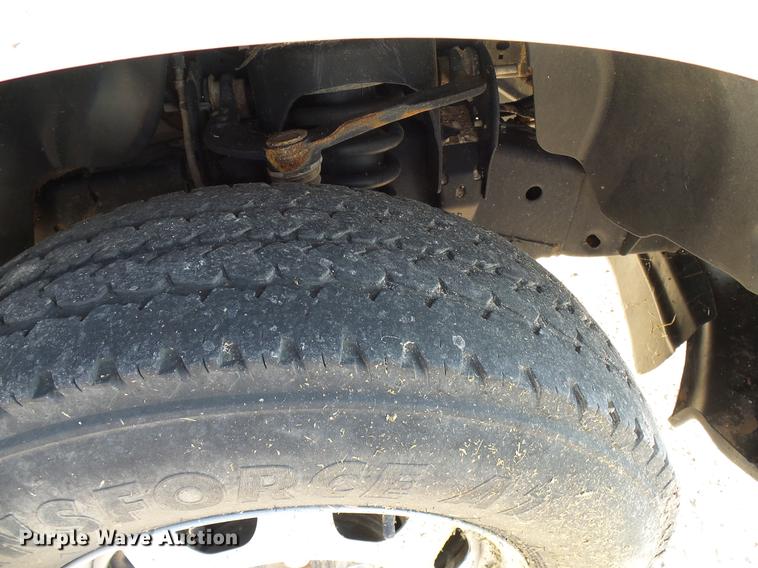 image for item DD8396 2012 Ford F150 SuperCab pickup truck