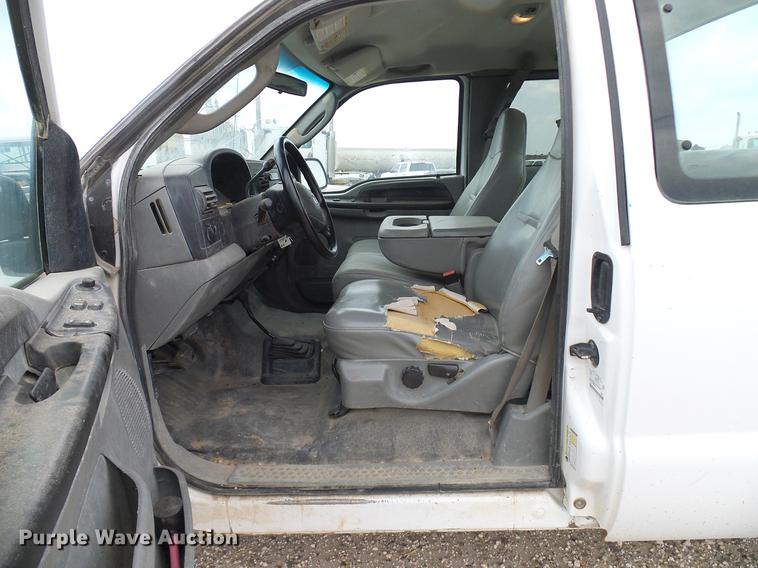 image for item DD8408 2007 Ford F250 Super Duty SuperCab pickup truck