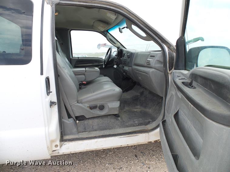 image for item DD8408 2007 Ford F250 Super Duty SuperCab pickup truck