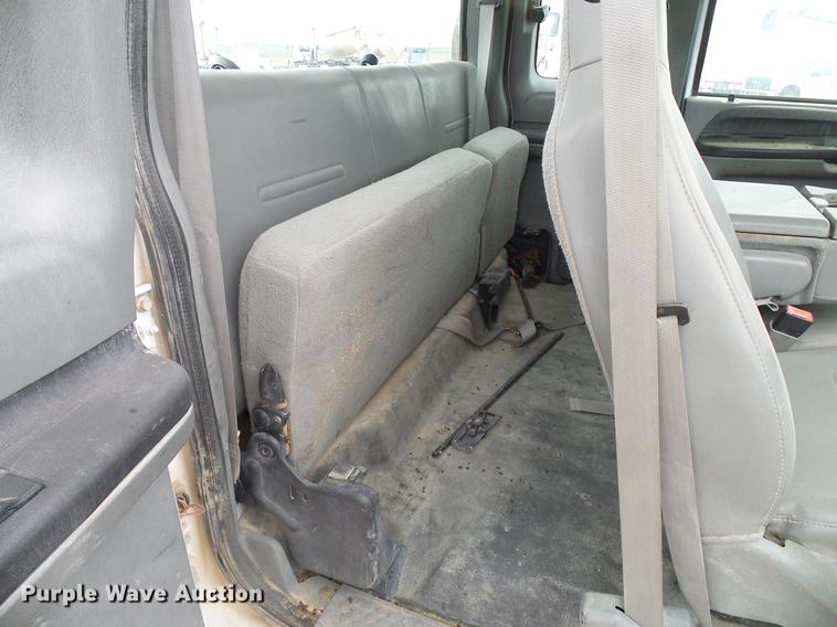 image for item DD8408 2007 Ford F250 Super Duty SuperCab pickup truck