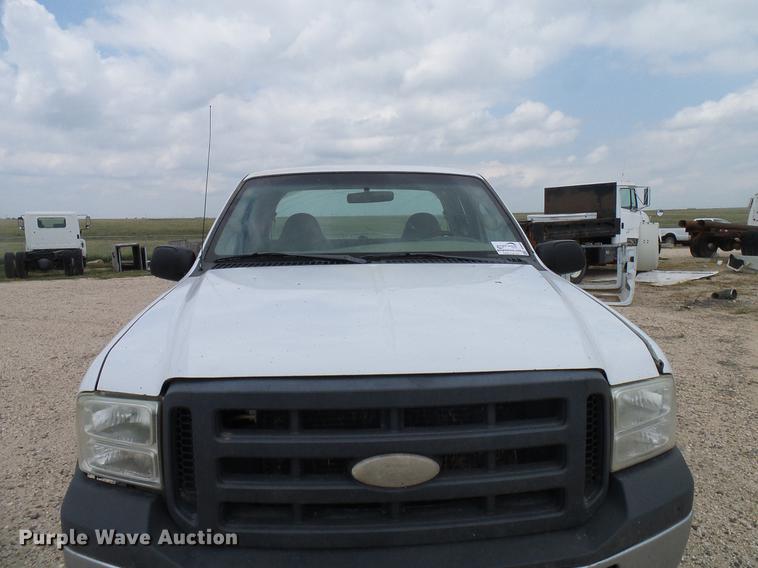 image for item DD8408 2007 Ford F250 Super Duty SuperCab pickup truck