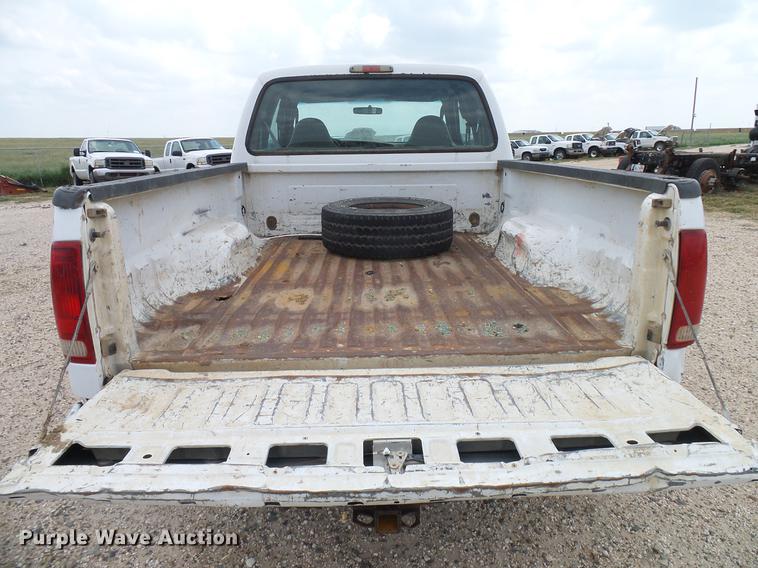 image for item DD8408 2007 Ford F250 Super Duty SuperCab pickup truck
