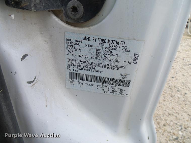 image for item DD8408 2007 Ford F250 Super Duty SuperCab pickup truck