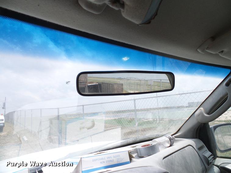 image for item DD8411 2005 Ford F250 Super Duty SuperCab pickup truck