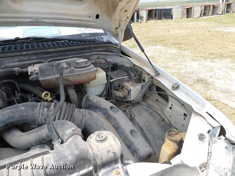 image for item DD8411 2005 Ford F250 Super Duty SuperCab pickup truck
