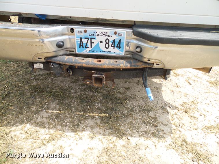 image for item DD8411 2005 Ford F250 Super Duty SuperCab pickup truck