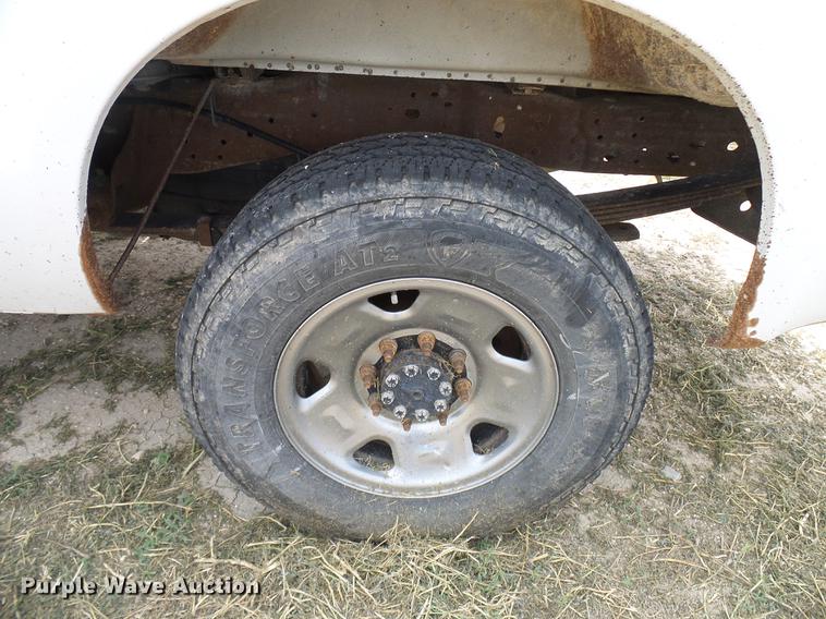 image for item DD8411 2005 Ford F250 Super Duty SuperCab pickup truck