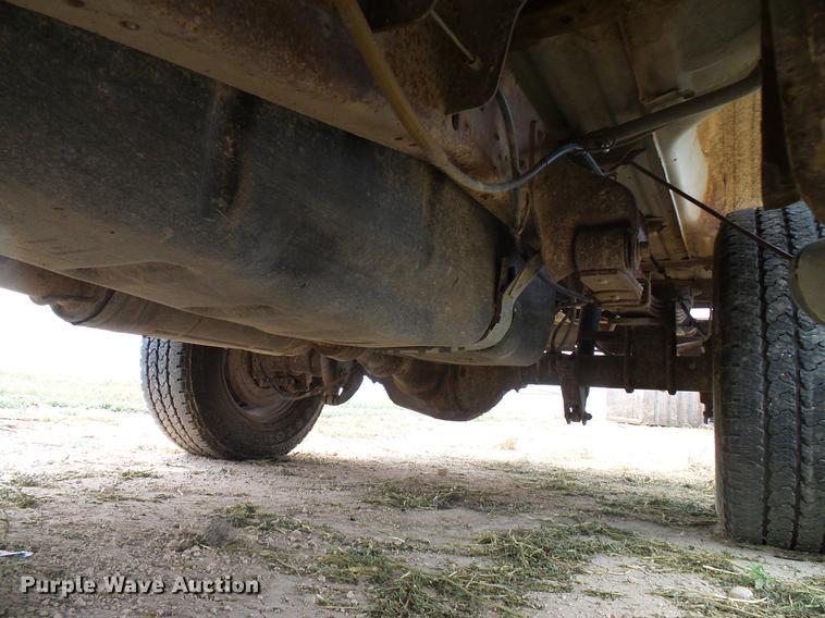 image for item DD8411 2005 Ford F250 Super Duty SuperCab pickup truck