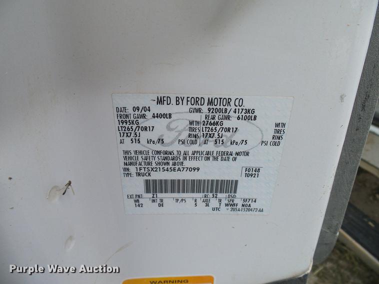 image for item DD8411 2005 Ford F250 Super Duty SuperCab pickup truck