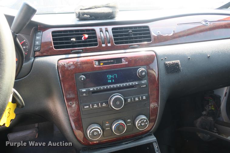 image for item DE3773 2006 Chevrolet Impala Police