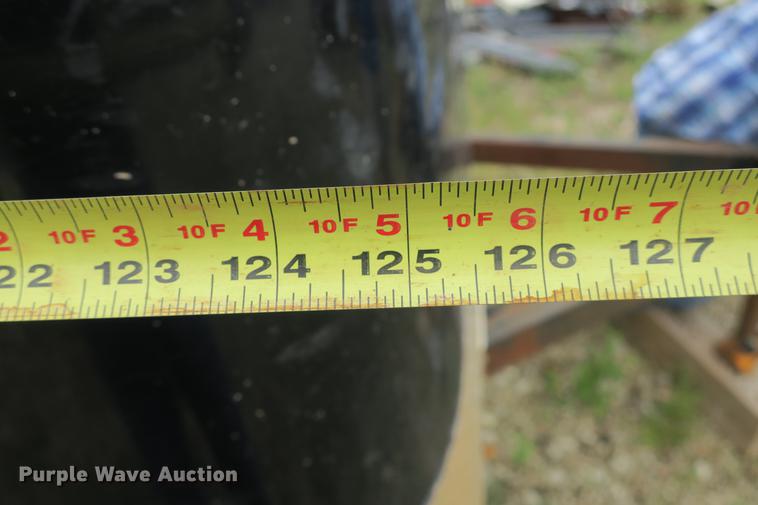 image for item DE3804 2011 Haul Mark H1C6X10D52 enclosed cargo trailer