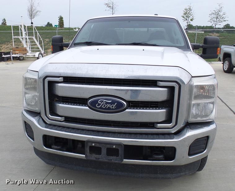 image for item DE5169 2012 Ford F250 Super Duty SuperCab pickup truck