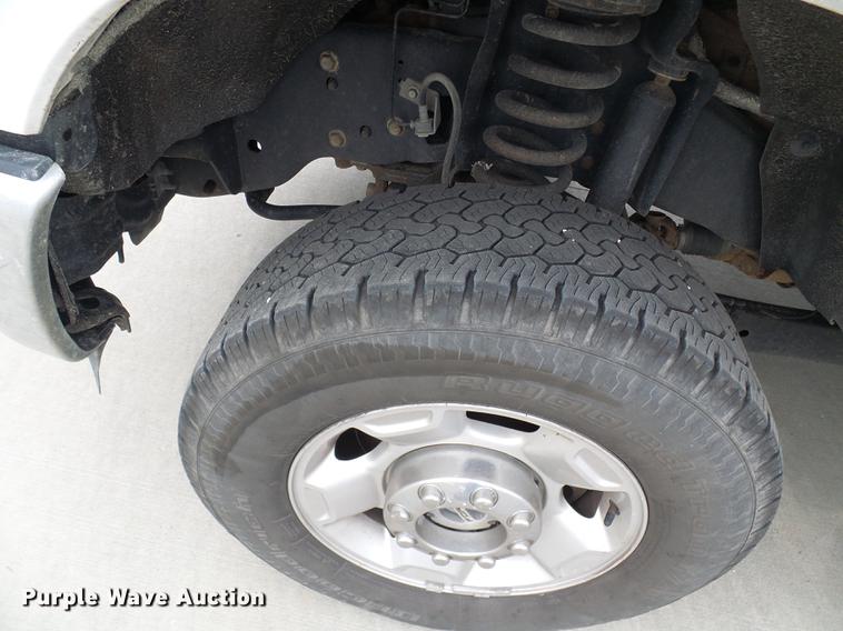 image for item DE5169 2012 Ford F250 Super Duty SuperCab pickup truck