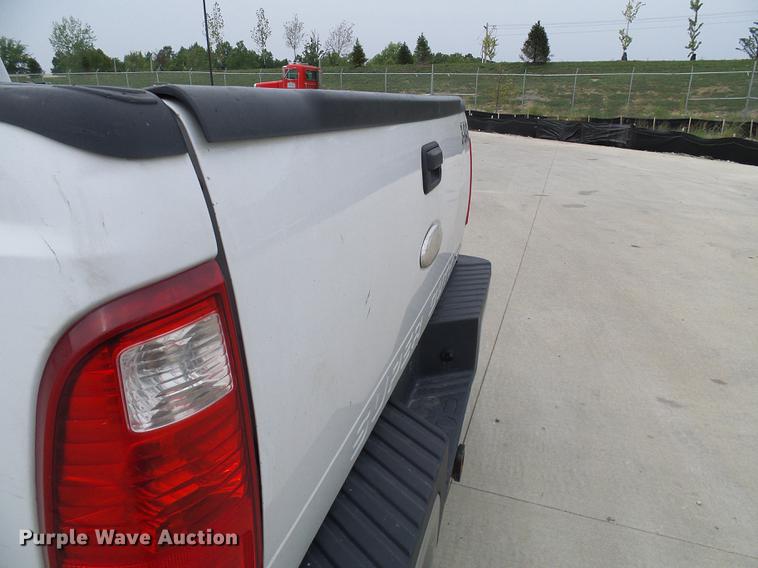 image for item DE5169 2012 Ford F250 Super Duty SuperCab pickup truck