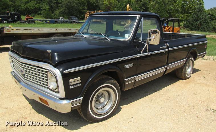 image for item DE5184 1972 Chevrolet Cheyenne 10 pickup truck
